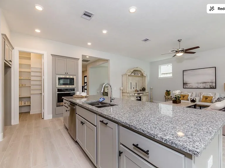 16606 W Salmon River Cir — Photo 8