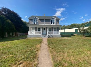 141 Main St, Somers, CT 06071