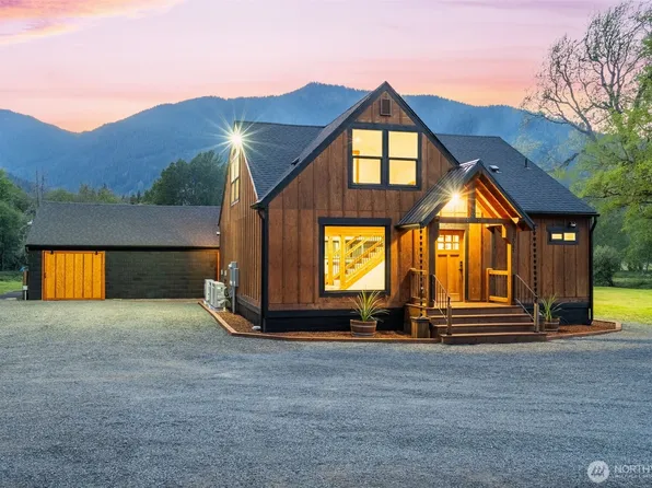 12087 US Highway 12, Packwood, WA 98361