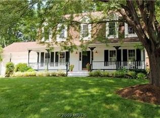 1308 Colvin Forest Dr, Vienna, VA 22182