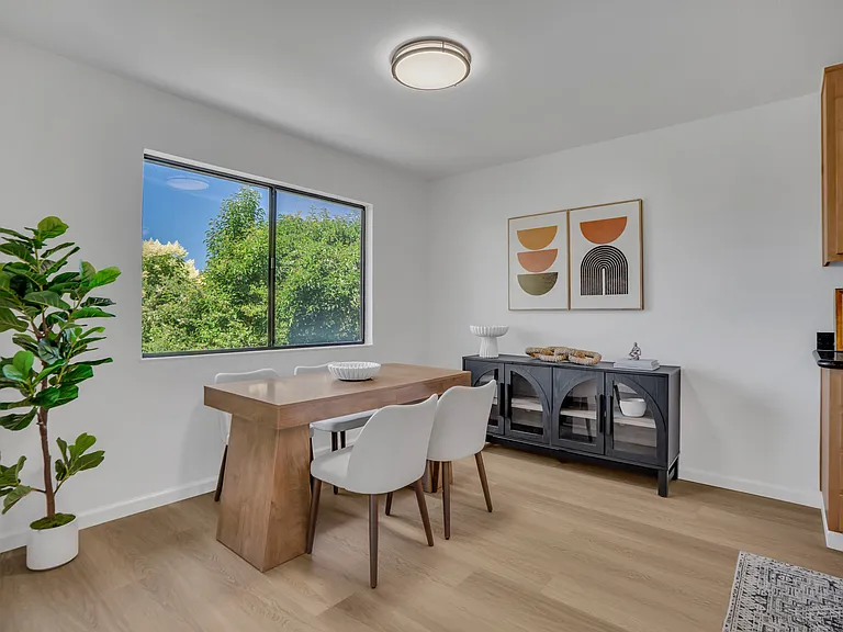 900 Cambridge Dr #182 — Photo 5