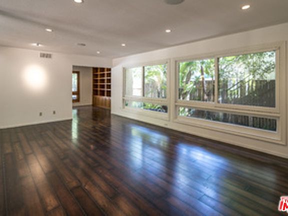 5th image of 31927 Kingspark Ct