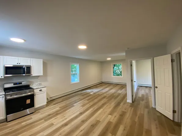 359 Nashua, 359 Nashua St #4, Milford, NH 03055