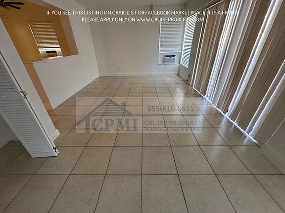 5th image of 100 Isle Of Venice Dr #1