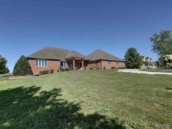 3950 County Road 329, Palmyra, MO 63461