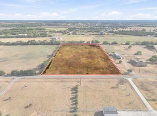 177 Country Place Ln, Van Alstyne, TX 75495