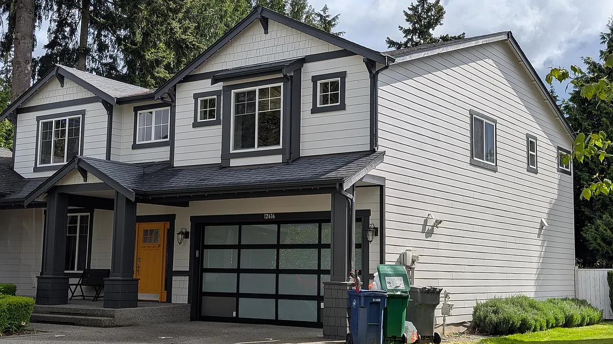 Photo 2 of 24 - 12616 NE 106th Pl - Kirkland, WA front elevation - 12616 NE 106th Pl