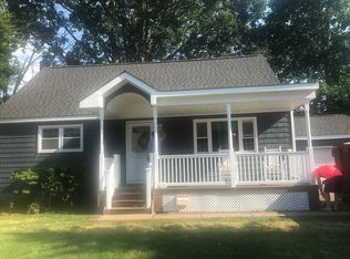 776 Prescott Pl, West Babylon, NY 11704