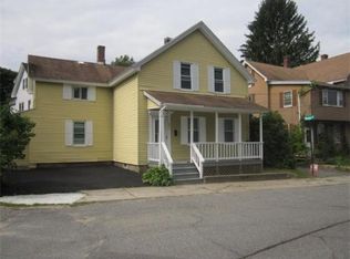 231 Beacon St, Clinton, MA 01510