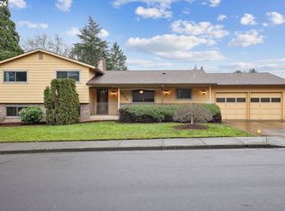 6800 SW Madrid Dr, Beaverton, OR