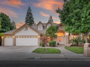 10791 N Hampshire Dr, Fresno, CA 93730