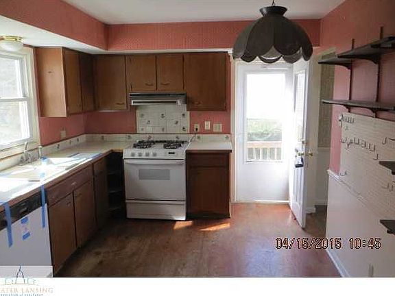3rd image of 5360 E Timberlane St