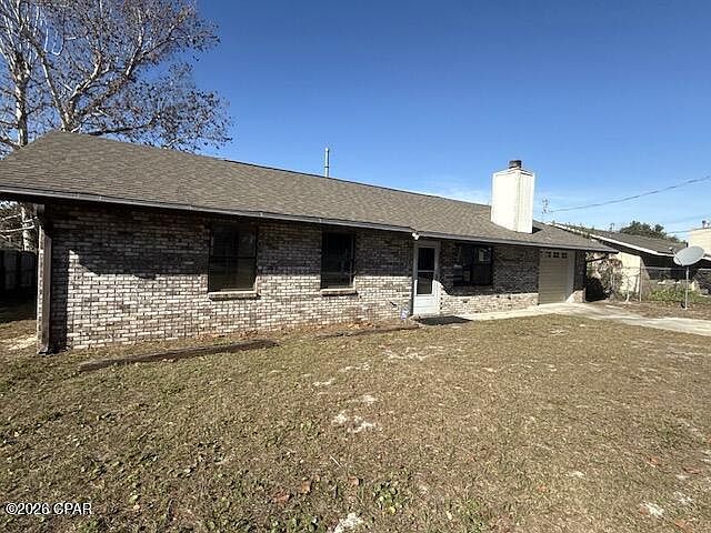 1st image of 922 Arrow St