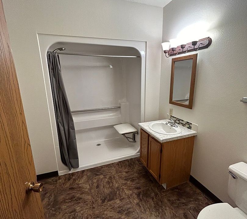 1st image of 112 N 5th St #403