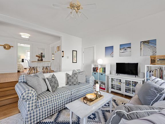 4th image of 25 Ramona Ct