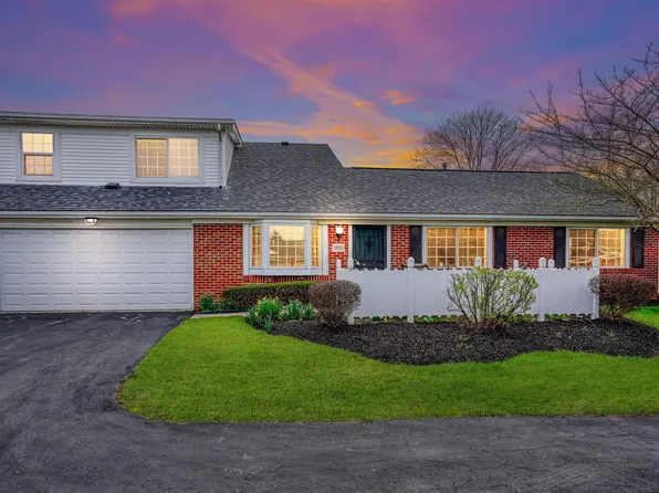 3930 Crestfield Dr, Groveport, OH 43125