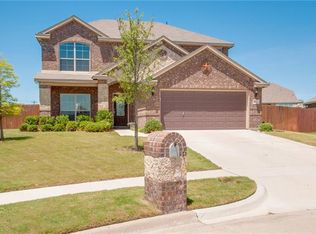 501 Chelsea Dr, Midlothian, TX 76065