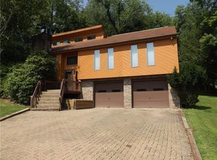 3870 Ohio Dr, Allison Park, PA 15101