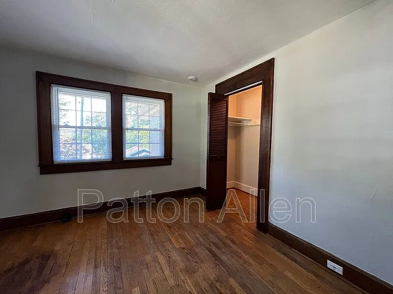 24 Majestic Ave #4 — Photo 16