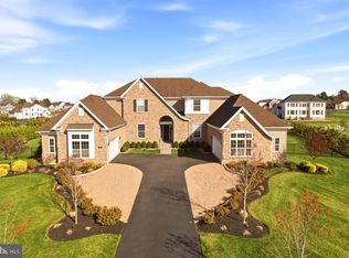 3 Cumberland Cir, Ivyland, PA 18974