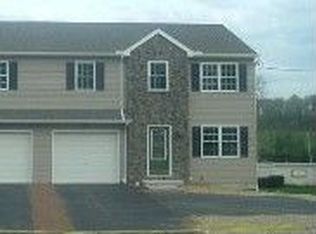 1074 W Bainbridge St, Elizabethtown, PA 17022