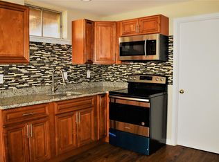 7119 Carriage Hill Dr, Laurel, MD 20707