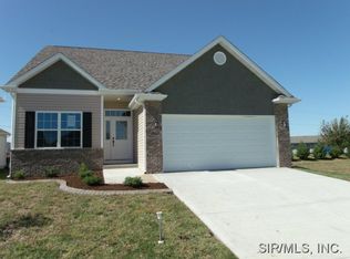 1115 Lear Ln, Mascoutah, IL 62258