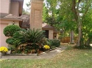 12702 River Bend Dr, Mont Belvieu, TX 77523