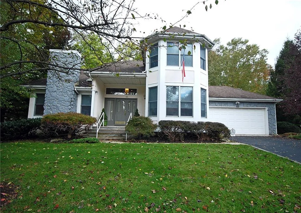35 Lavender Dr photo 1