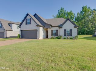 2285 Bella Ln, Southaven, MS 38672