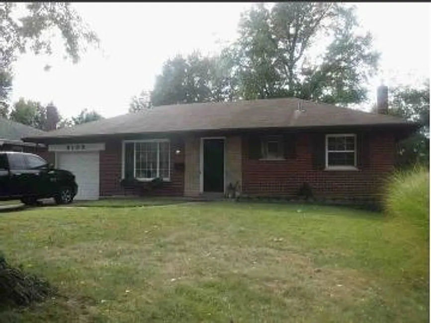 9109 Kit Dr photo 1