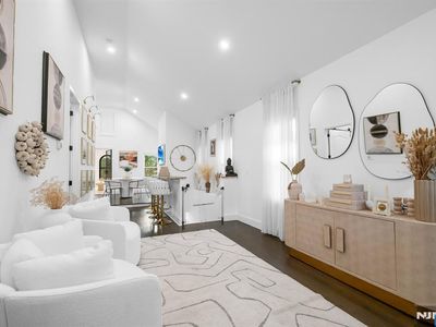 46 E Century Rd, Paramus, NJ, 07652