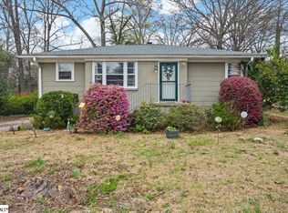 8 Tipperary Ln, Taylors, SC 29687