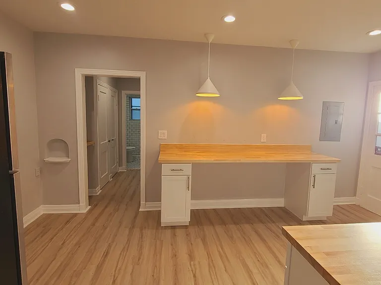44 Cottage Ave #2 — Photo 10