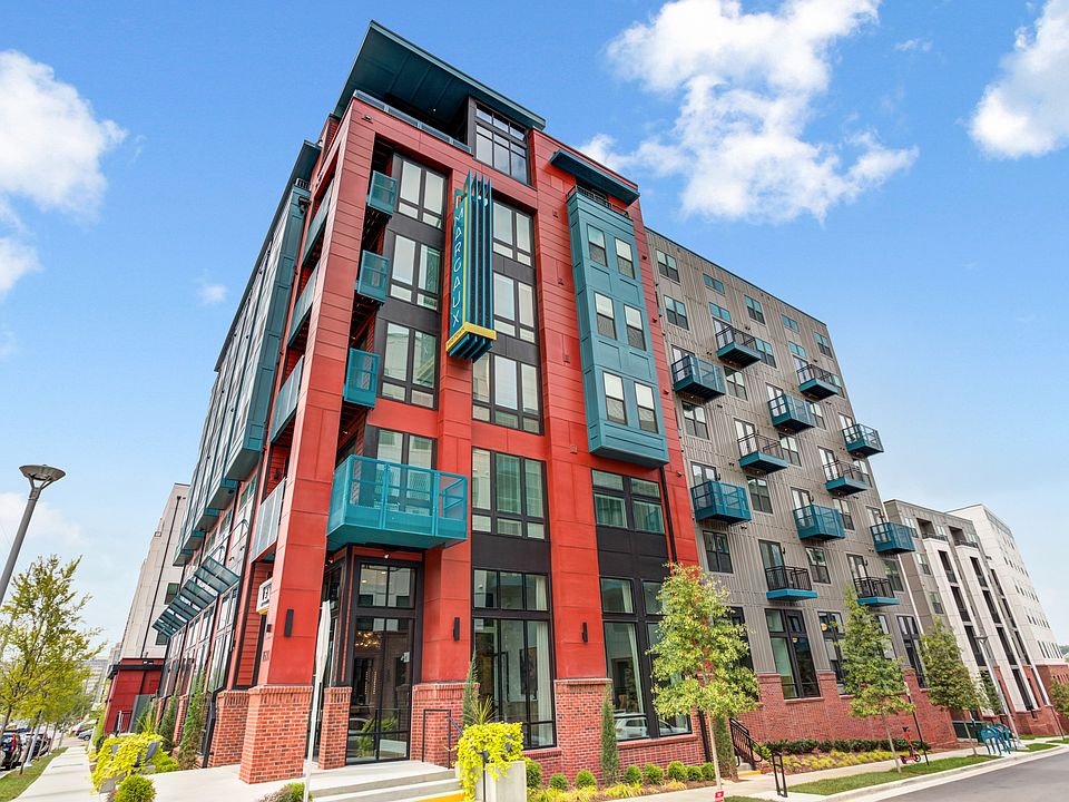 Building Photo 5