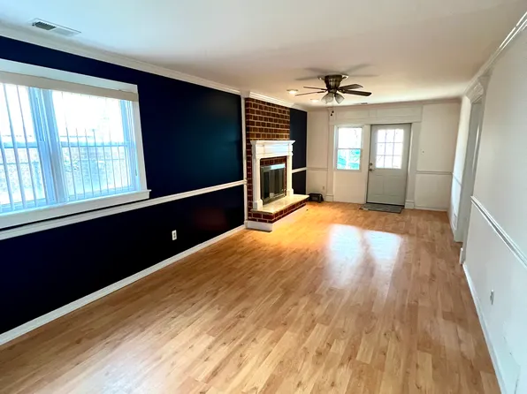 816 Hendrix St #1, Philadelphia, PA 19116