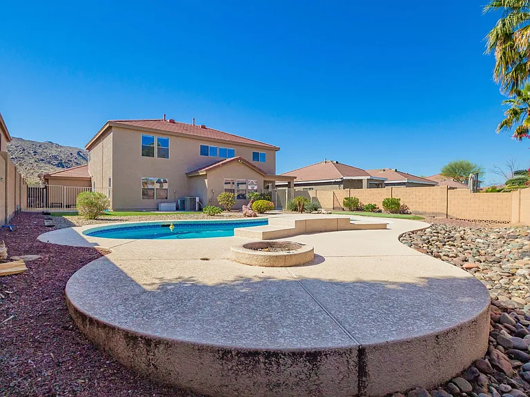 1310 E Beth Dr — Photo 48