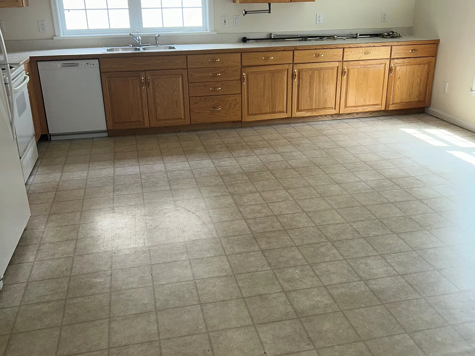 3 bed, 1.5 bath, 1500 sqft, $3,900 — Photo 4