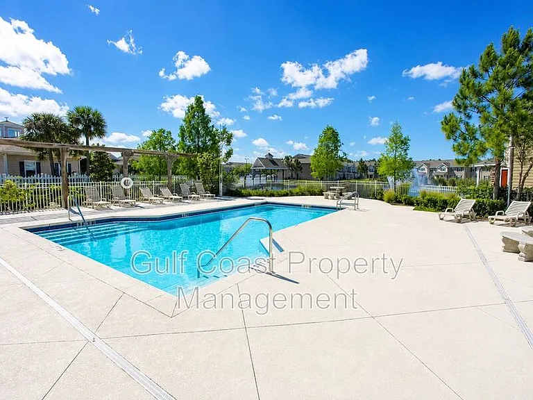 4850 51st St W #2105 — Photo 14