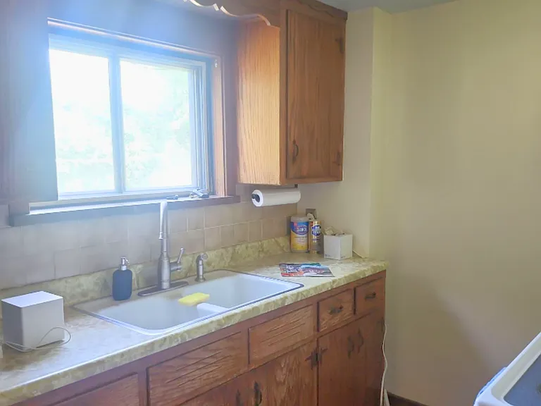 5610 Badger Ct — Photo 11