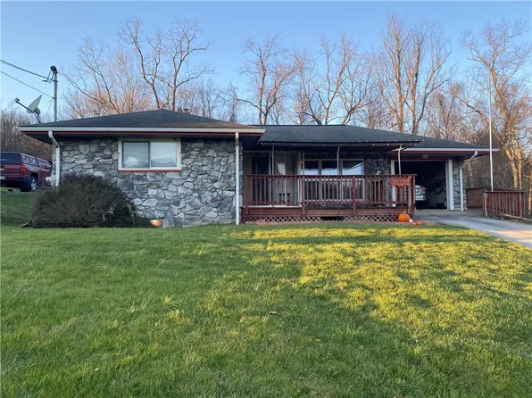 1247 State Route 40 W, Claysville, PA 15323