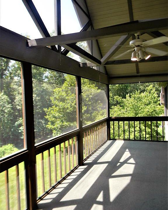 1st image of 464 Mill Creek Shores Ln
