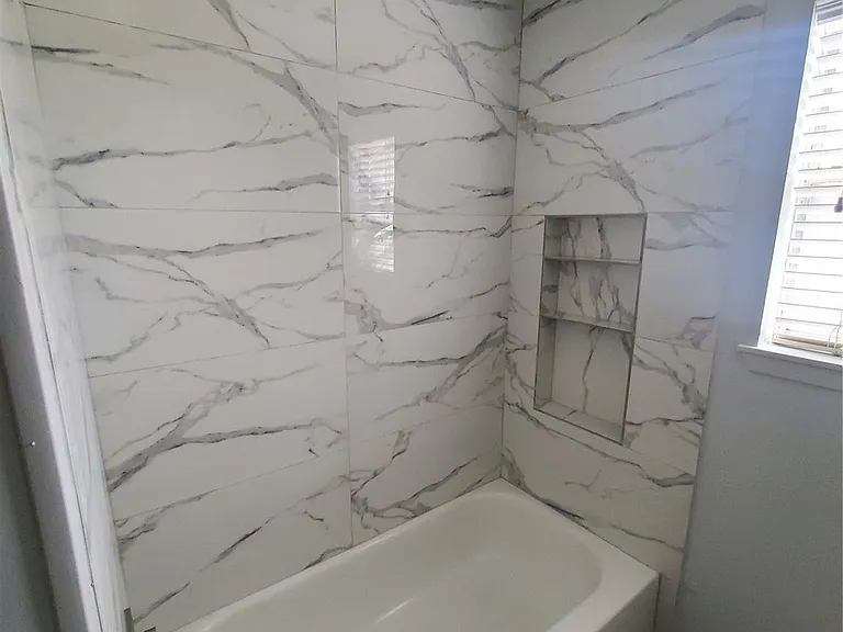 2306 Spring Dusk Ln — Photo 12