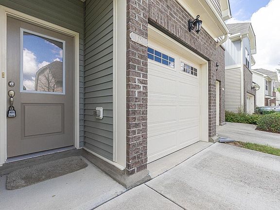 2nd image of 1021 Contessa Dr