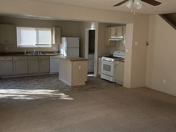 2nd image of 8608 Casa Vistosa Ct NW