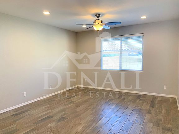 4th image of 334 N 79th Pl