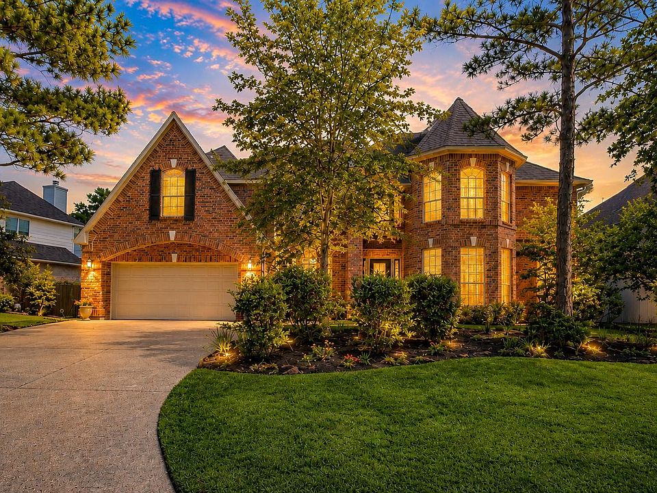 1st image of 83 S Flagstone Path Cir