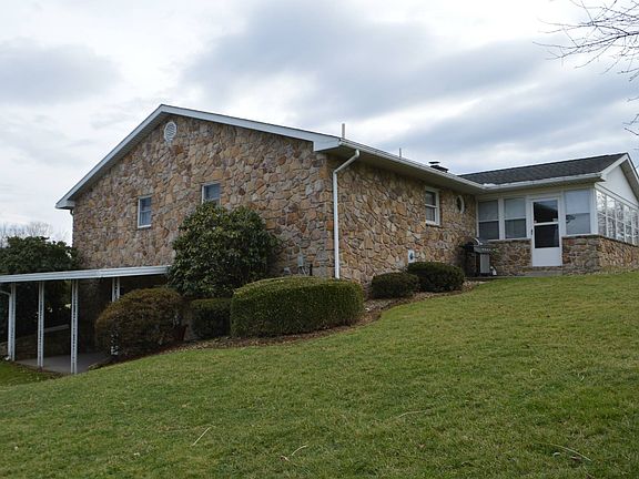 5th image of 270 Kimberly Cir