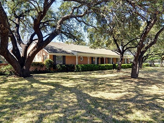 2nd image of 4104 Warnock Ct