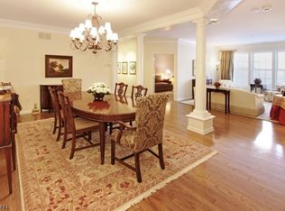 504 Holly Ln, Cedar Grove, NJ 07009